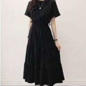 NEW Women’s SHEIN Small Solid Drawstring Waist Tiered Hem Midi Dress in Black